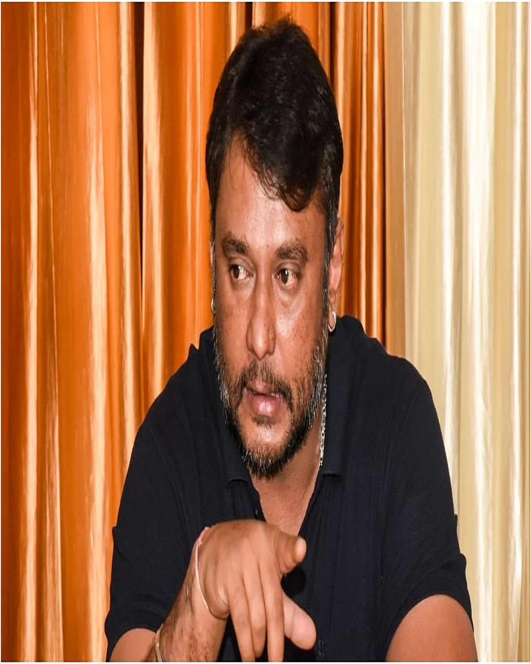 ಹಣದ ವ್ಯವಹಾರ ಮತ್ತೆ ಸಂಕಷ್ಟದಲ್ಲಿ ದರ್ಶನ್