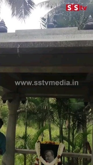 ನಟಭಯಕರ ನ ಆಶೀರ್ವಾದ ಪಡೆದ ಮೊಮ್ಮಗ