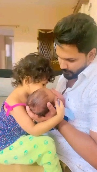 ರಜತ್ ಮುದ್ದಾದ ಮಕ್ಕಳು