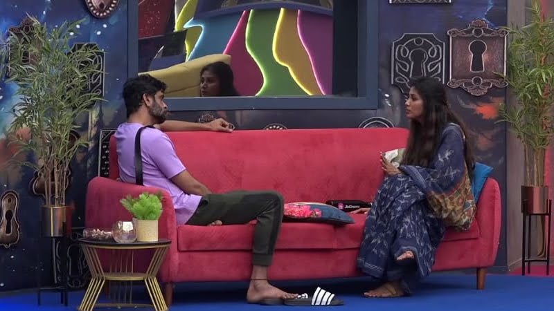 Gowthami gives a big shock to Manju