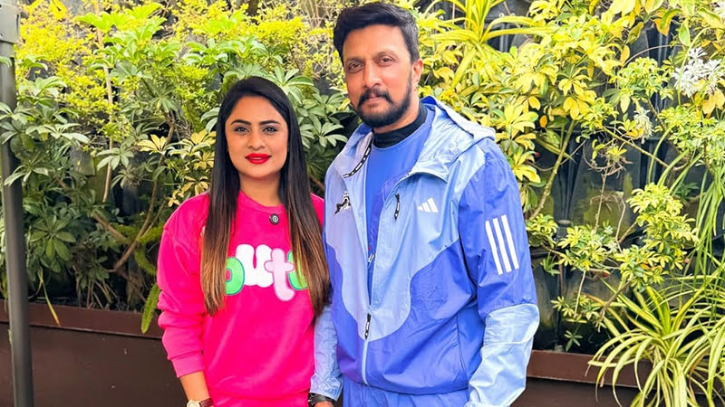Naagini beauty shares a picture with Kichcha