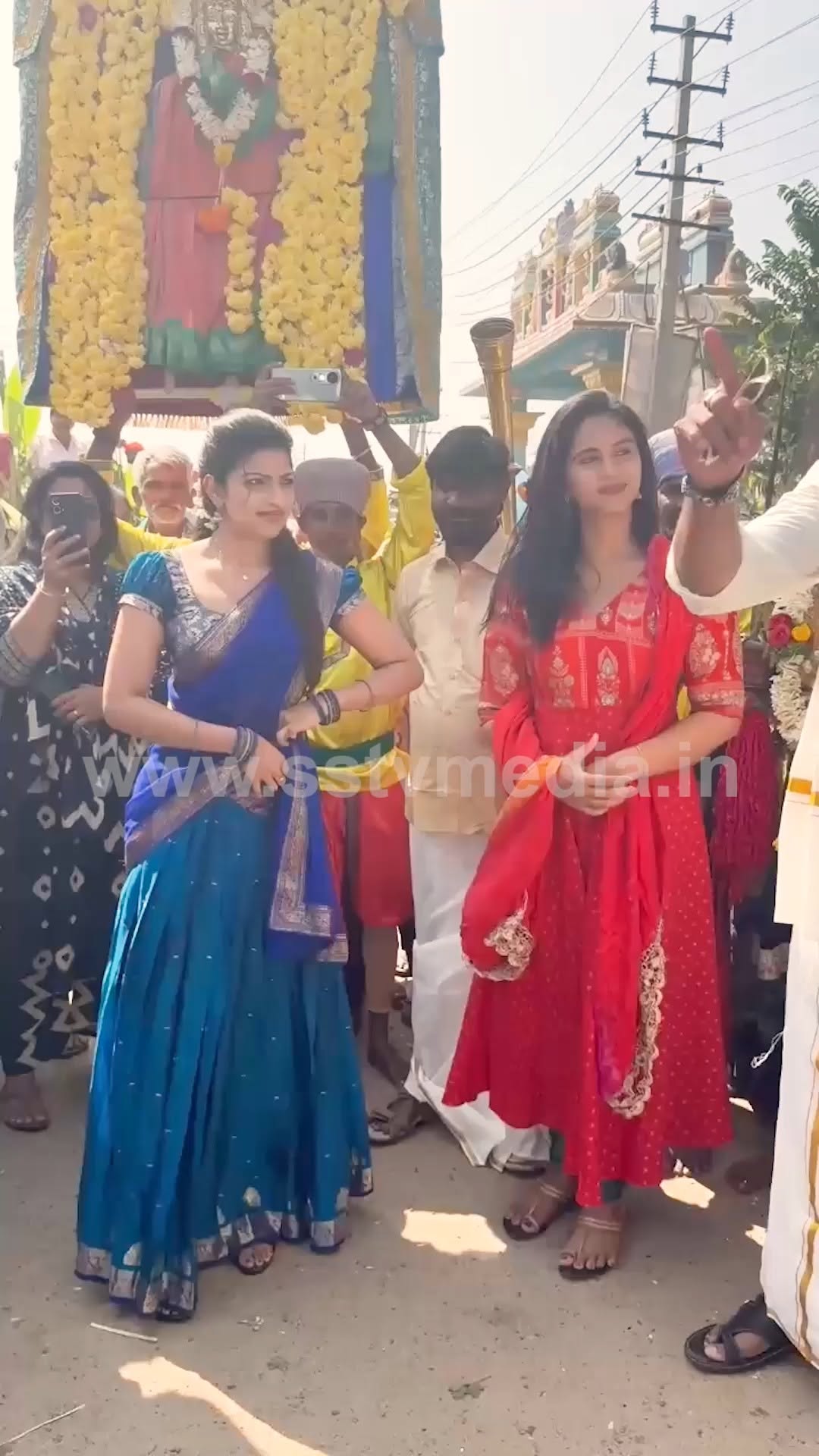 ಭುವನo ಗಗನಂ ಸಂಕ್ರಾಂತಿ ಸಂಭ್ರಮದಲ್ಲಿ ಕುಣಿದು ಕುಪ್ಪಳಿಸಿದ ಹೀರೋಯಿನ್ಸ್