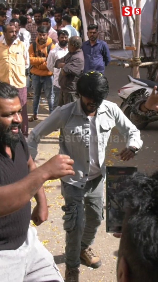 ರೈಡ್ ಮೂವಿ ರಿಲೀಸ್ ಆದ ಖುಷಿಯಲ್ಲಿ ಡ್ಯಾನ್ಸ್ ಮಾಡಿದ ಹೀರೋ