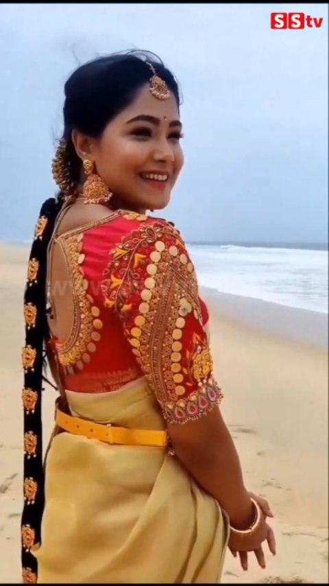 ಸೀರೆಯಲ್ಲಿ ಎಷ್ಟು ಲಕ್ಷಣ ಇದ್ದಾರೆ ಮೋಕ್ಷಿತ ಪೈ