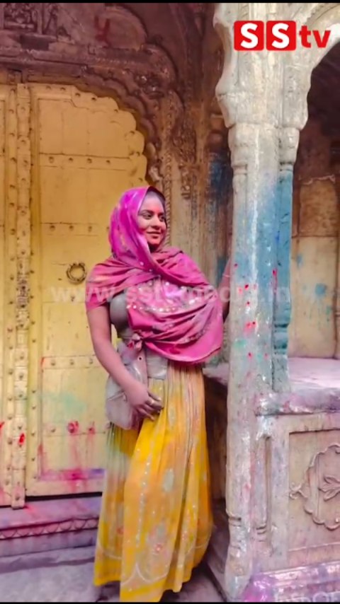 ರಾಧೆ ಯಾಗಿ ಹೋಳಿ ಆಚರಿಸಿದ ದೀಪಿಕಾ ದಾಸ್