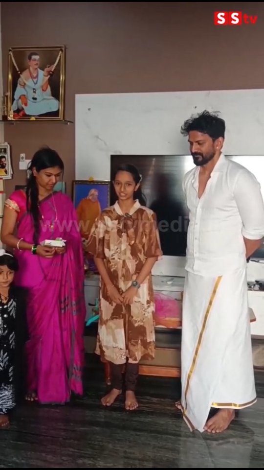 ಹೆಂಡತಿಯ ಜೊತೆ ಯುಗಾದಿ ಸಂಭ್ರಮದಲ್ಲಿ ಡಾಲಿ