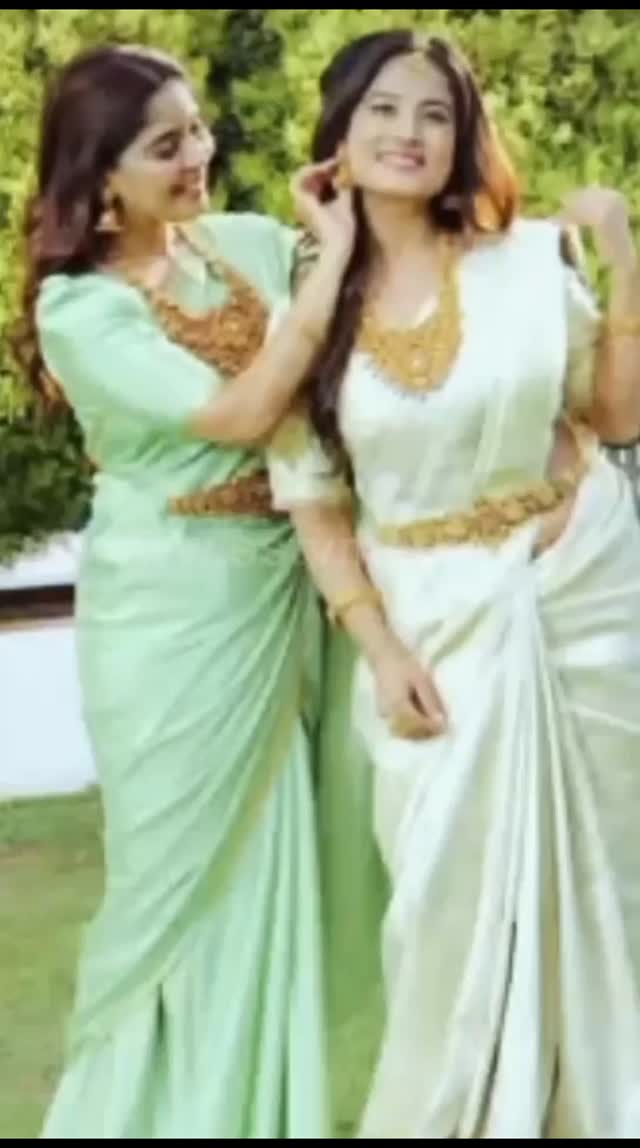 Anusha Rai and Aishwarya for a photo shoot together