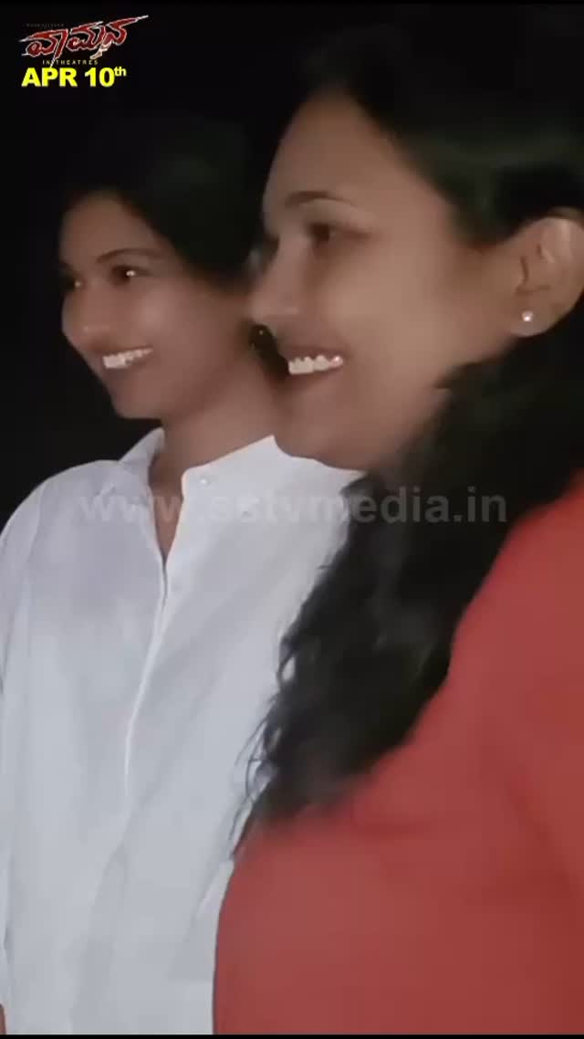Dalli's wife came to see Vidyapati's movie