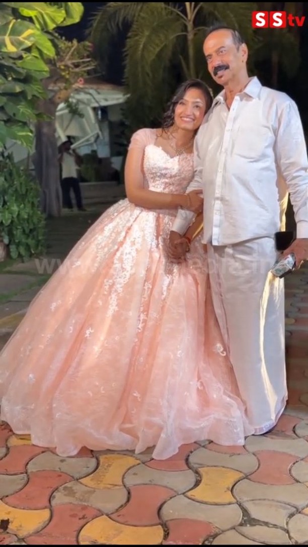Vaishnavi, father's favorite daughter