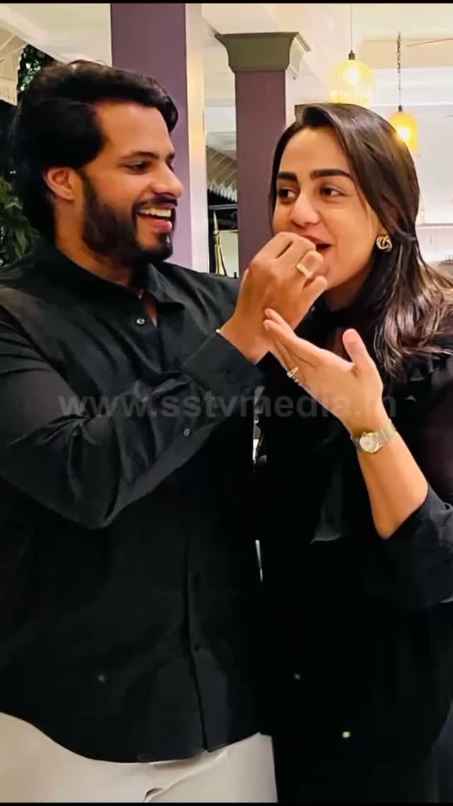 ಹೆಂಡತಿ ಹುಟ್ಟುಹಬ್ಬಕ್ಕೆ ಏನ್ ಗಿಫ್ಟ್ ಕೊಟ್ರು ನೋಡಿ ನಿಖಿಲ್ ಕುಮಾರಸ್ವಾಮಿ
