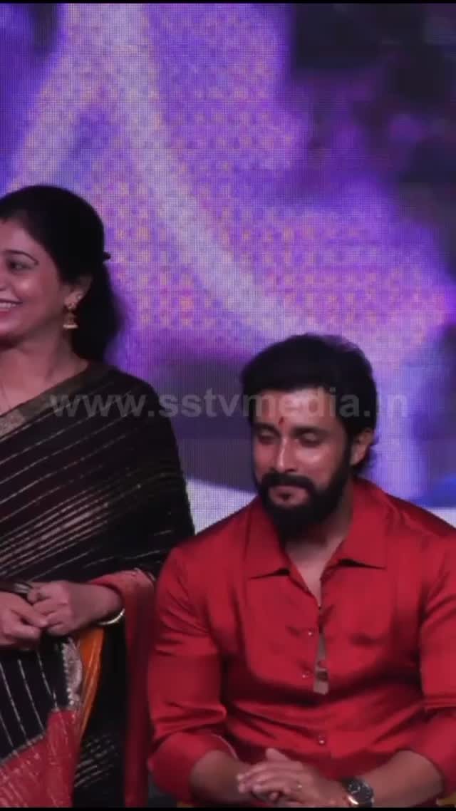 ಪ್ರೇಮ್ ಗೆ ಸ್ವೀಟ್ ತಿನ್ಸಿ ವಿಶ್ ಮಾಡಿದ ರಜನಿ