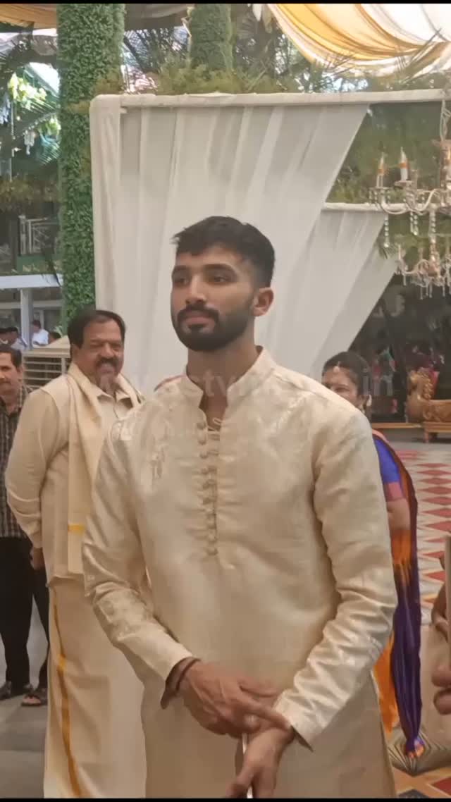 ನಟಿ ಅರ್ಚನಾ ಮದುವೆಗೆ ಬಂದ RCB ಪ್ಲೇಯರ್ ಪಡಿಕಲ್