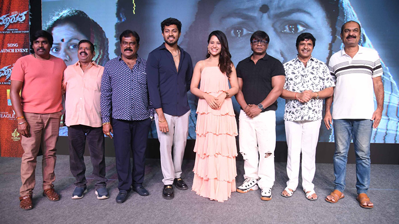 Success celebration of the success of the first song "Marutha"