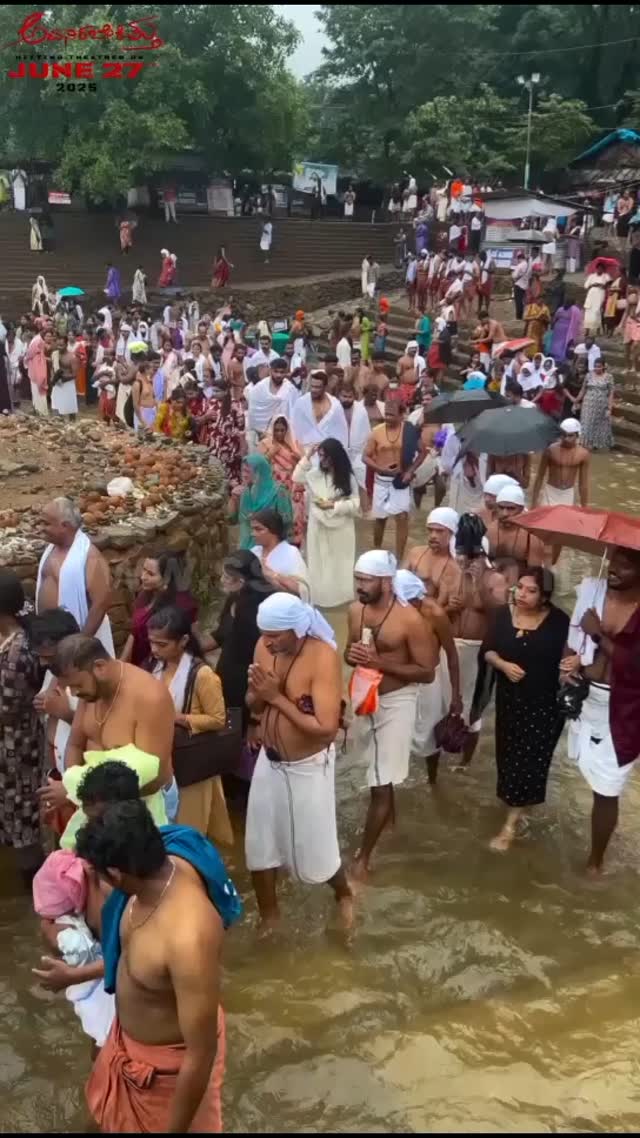 ಶತ್ರು ಸಂಹಾರ ಕ್ಕೆ ಕೇರಳದ ಪ್ರಸಿದ್ಧ ದೇವಸ್ಥಾನಕ್ಕೆ ಹೋದ ದರ್ಶನ್