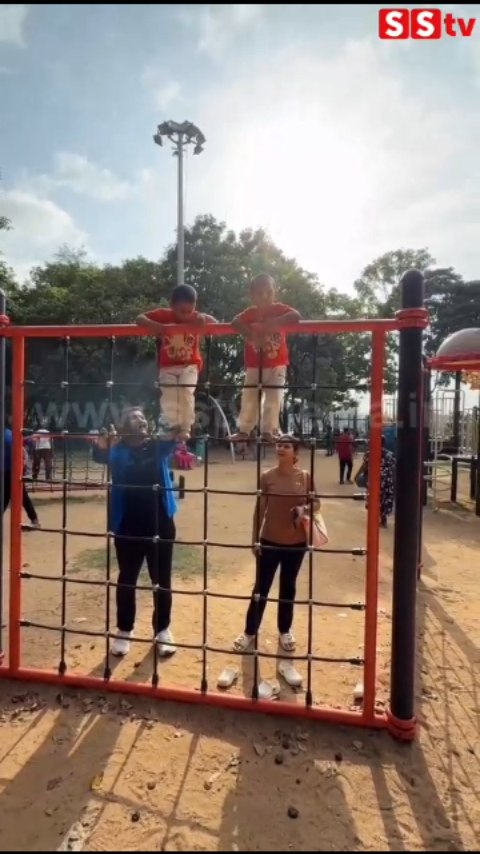 Amulya spent Sunday with the children