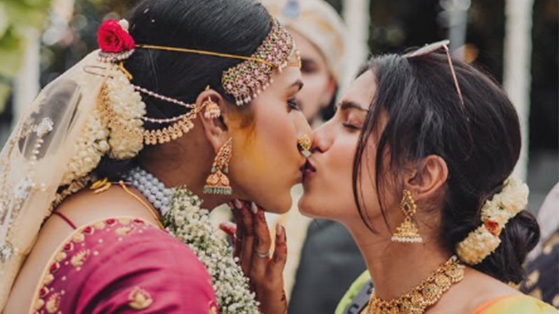 Samyuktha Hegde kisses her friend's lips, goes viral