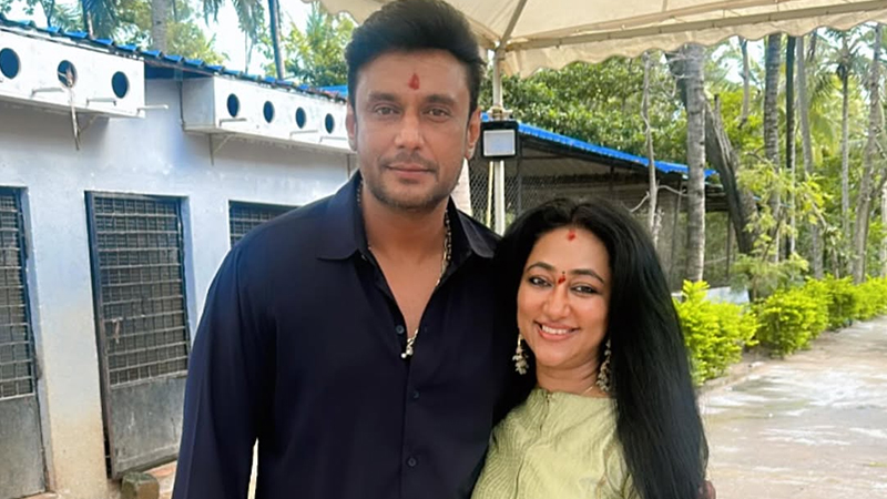 Darshan's wife wishes fans on Gowri-Ganesha festival