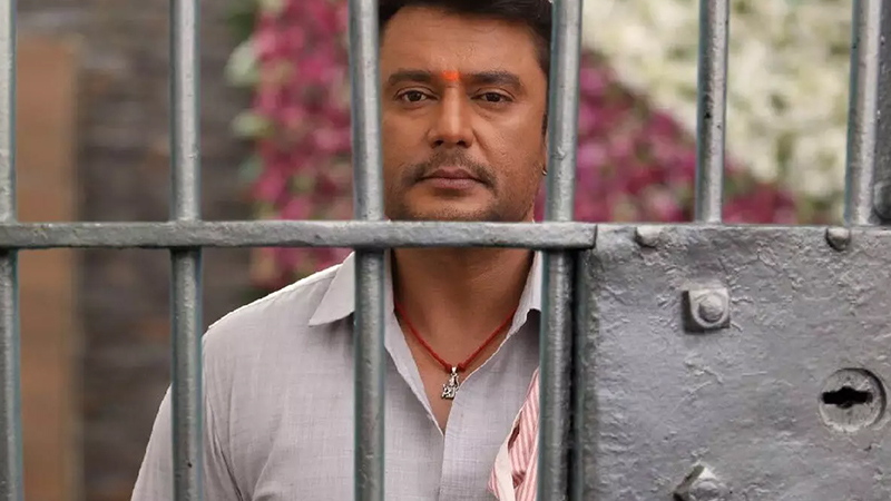 ಕೋರ್ಟ್‌ನಲ್ಲಿ ದರ್ಶನ್ ಆಕ್ರೋಶ, “ಪಾಯಿಸನ್ ಕೊಡಿ ಸ್ವಾಮಿ”!